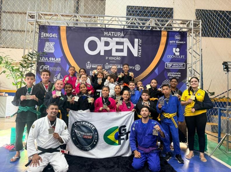 Pequenos em número, gigantes no tatame: Paranaíta conquista o 2º lugar geral no 3º Matupá Open de Jiu-Jitsu