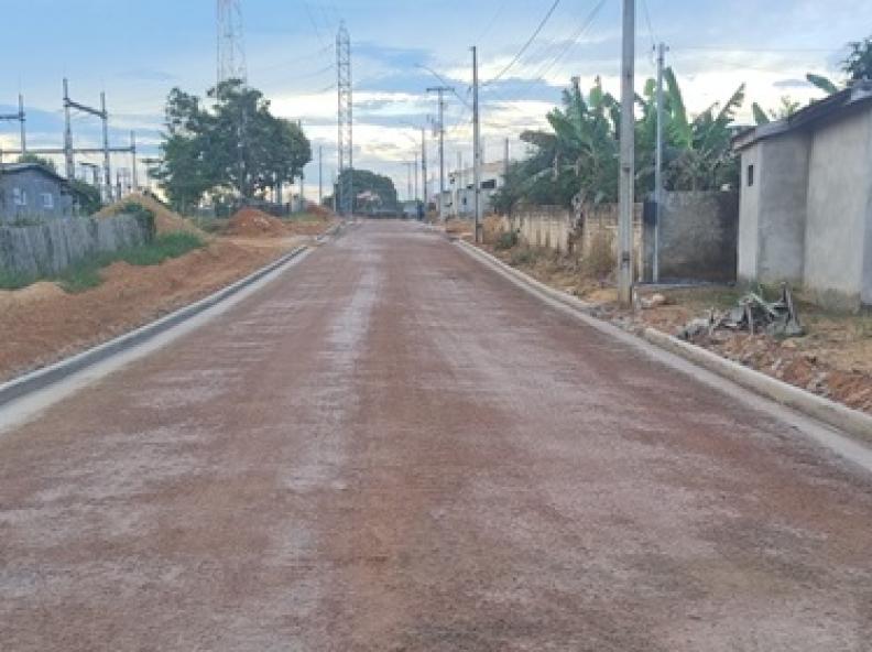 Poeira Zero avança com infraestrutura completa: Jardim Planalto ganha pavimentação, meio-fio e sistema de drenagem