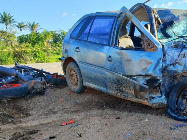 Motociclista bate moto de alta cilindrada e morre na hora em MT