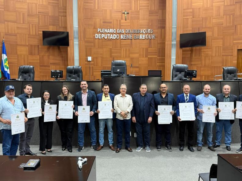 Paranaíta ganha destaque na Assembleia Legislativa: autoridades recebem título de Cidadão Mato-grossense e Moção de Aplausos