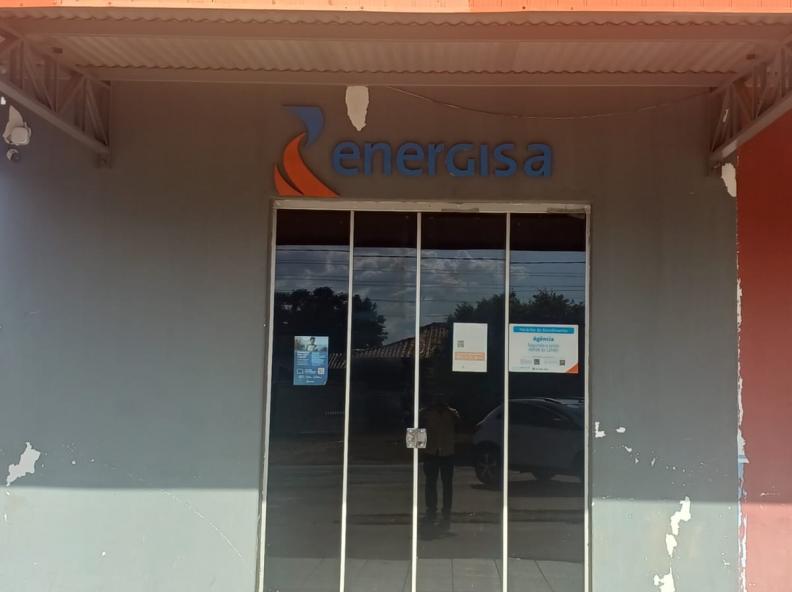 Vereador Nelo cobra providências após reclamações sobre atendimento da Energisa em Carlinda