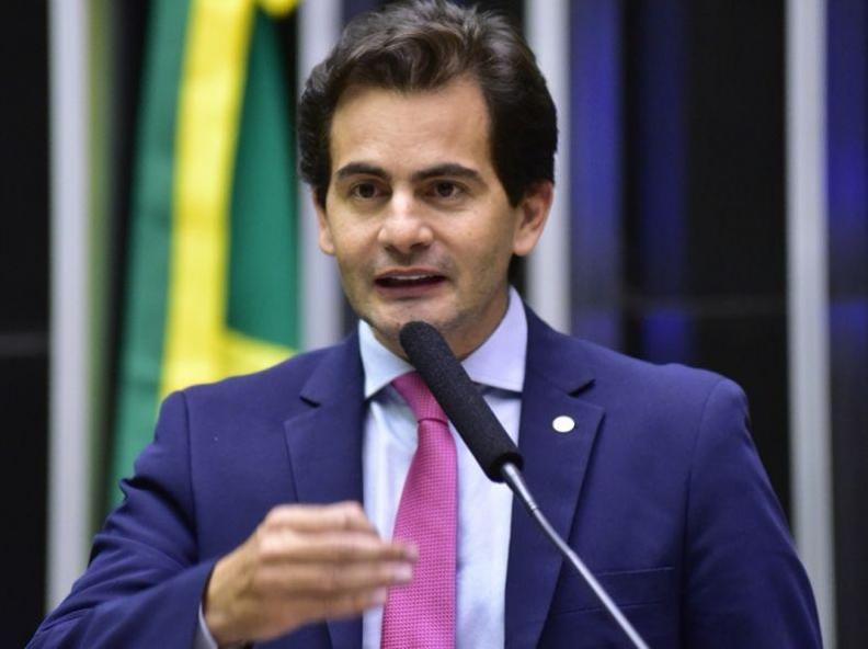Fábio Garcia deixa chapa de Pivetta após restrições judiciais e volta a disputar vaga na Câmara