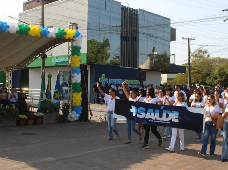 Desfile Cívico Militar marca celebração dos 35 anos de emancipação político administrativa de Nova Monte Verde