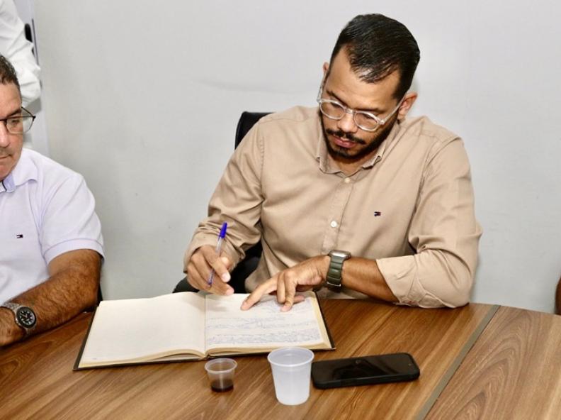 Filho de Alta Floresta, Robson Quintino assume interinamente o comando do Município