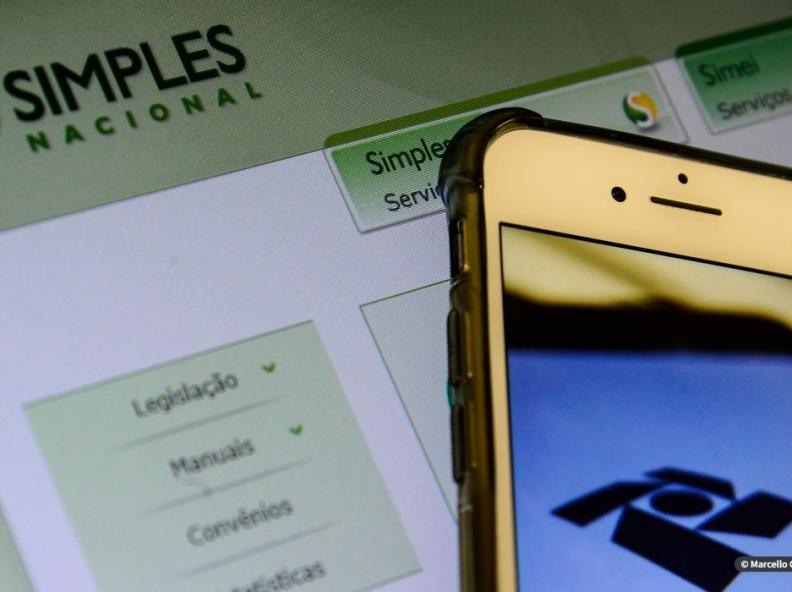 Contribuintes devem aderir ao Simples Nacional e regularizar pendências até 31 de janeiro
