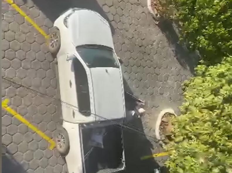 Caminhonete é levada em roubo no centro de Alta Floresta