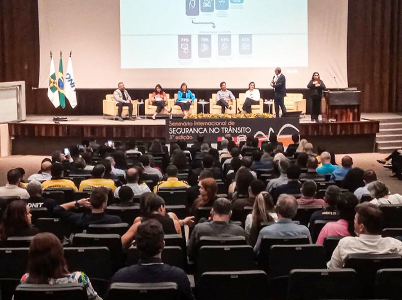 Alta Floresta esteve presente no III Seminário Internacional de Segurança no Trânsito