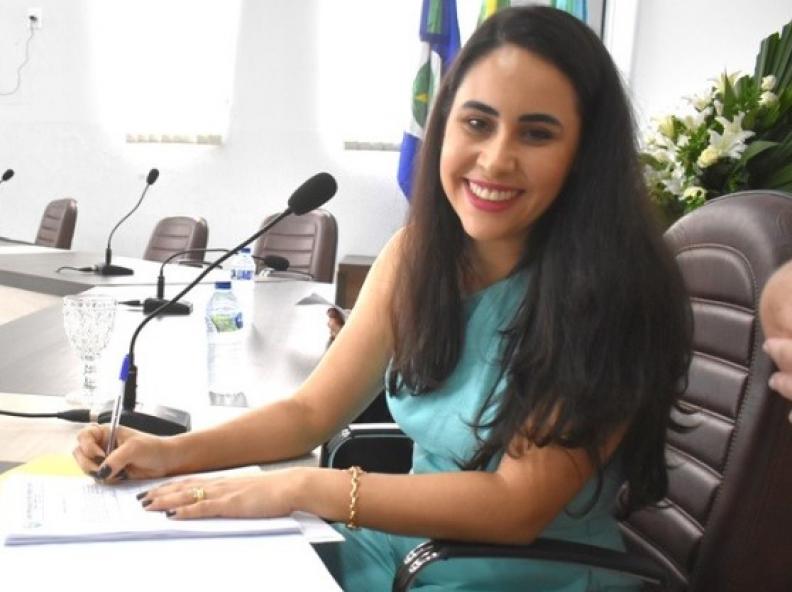 Lívia Fidelis é eleita presidente da Câmara de Nova Monte Verde e afirma que foco será aproximar o Legislativo da população