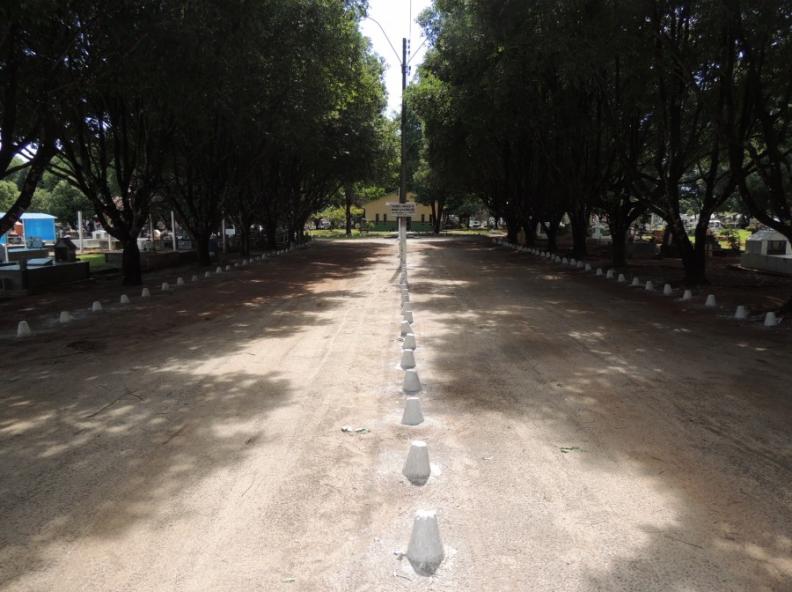 Secretaria de Cidade realiza limpeza no Cemitério Municipal Jardim da Saudade