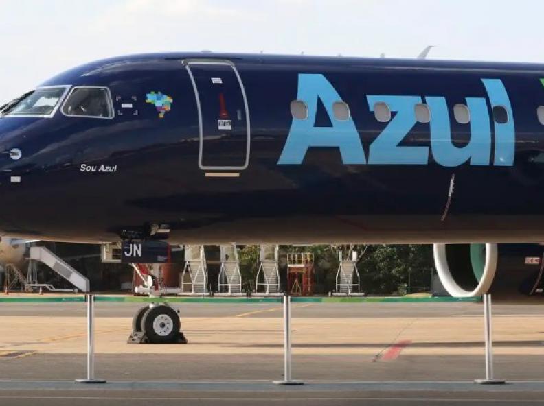 Azul suspende operação em 12 cidades brasileiras
